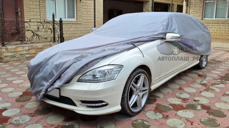 Модельный чехол для Mercedes-Benz S-Klasse (W221) Long вид сбоку с приподнятым передом