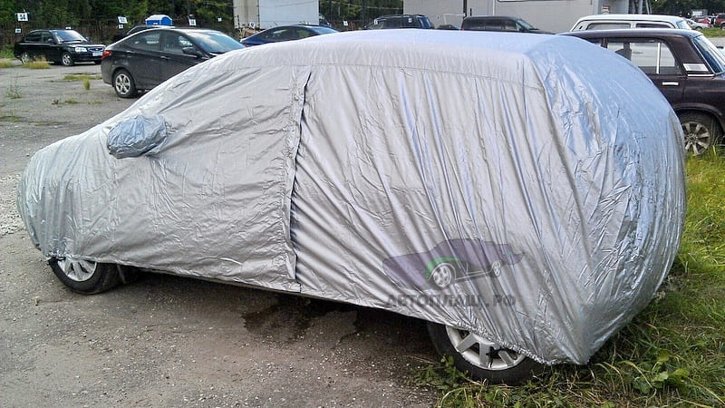 Защитный чехол для Renault Sandero вид сбоку