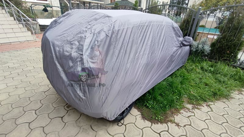 Защитный чехол для Renault Sandero