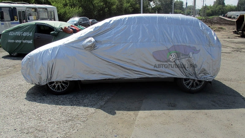 Чехол для автомобиля Fiat Punto 3дв. вид сбоку
