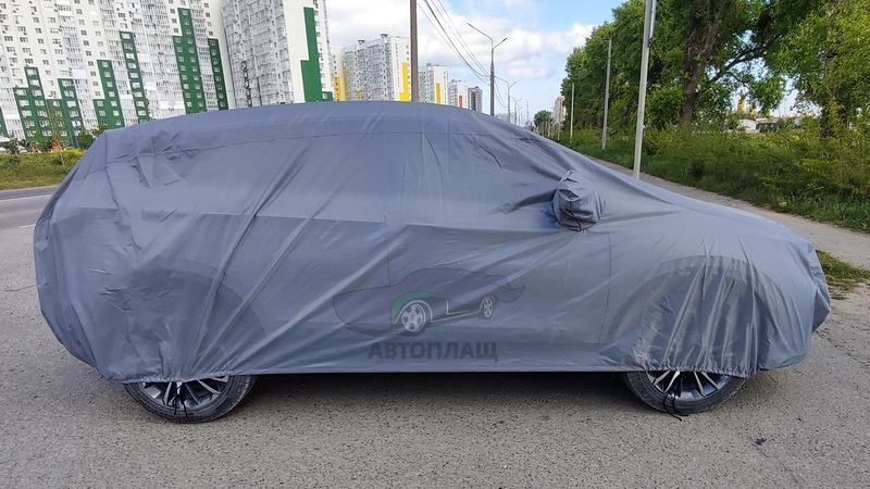 Модельный чехол для кроссовера Geely Coolray вид сбоку