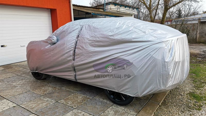 Чехол для кроссовера Geely Tugella вид сзади