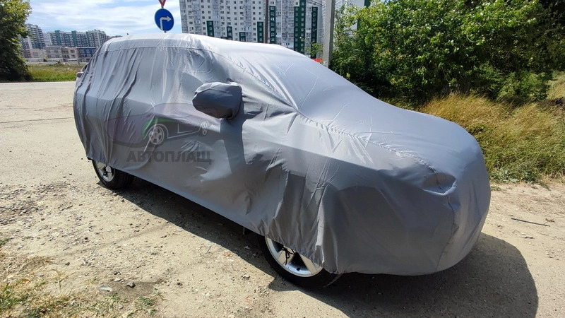 Модельный чехол для кроссовера Jeep Compass (MK) '2011–16 вид спереди под углом