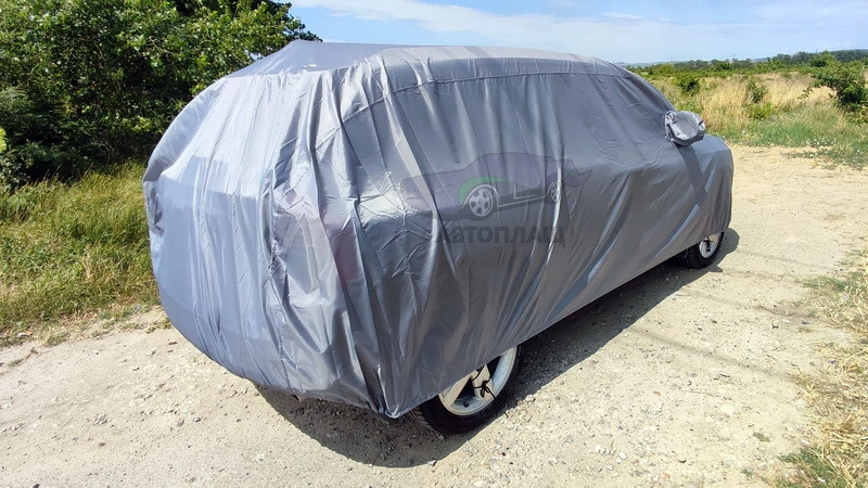 Модельный чехол для кроссовера Jeep Compass (MK) '2011–16 вид сзади под углом