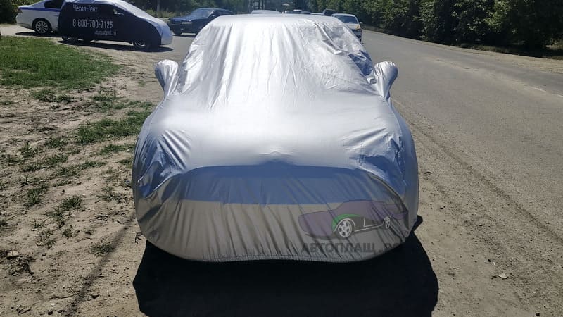 Чехол для Mini Cooper 5дв. '2015 вид спереди