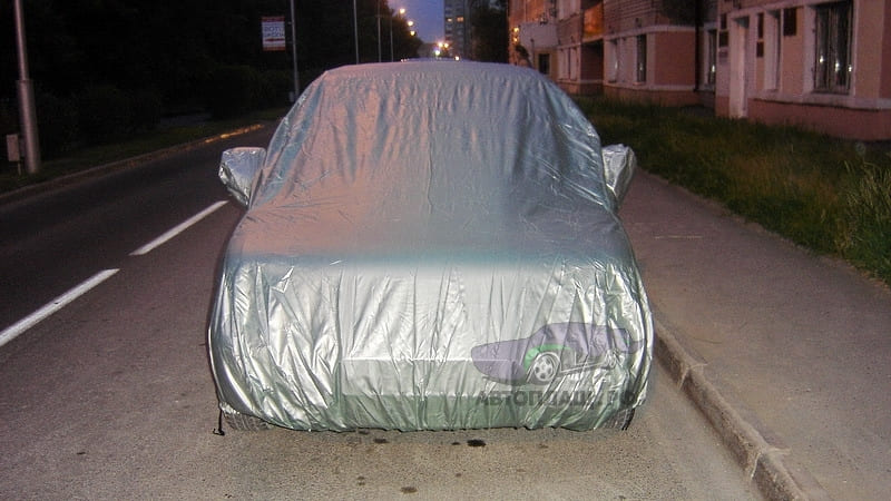 Чехол на авто Nissan March '1999-2002 вид спереди