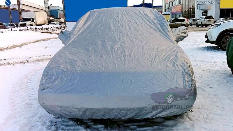 Чехол для седана Subaru Legacy '1990 вид спереди