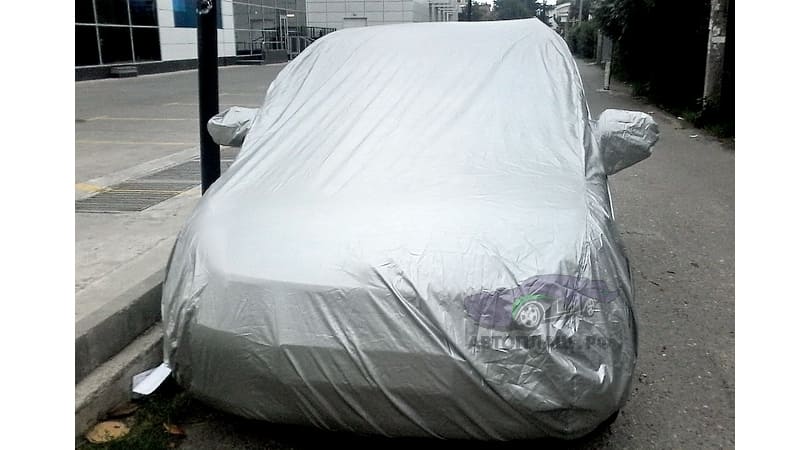 Чехол для хэтчбека Toyota Passo X вид спереди