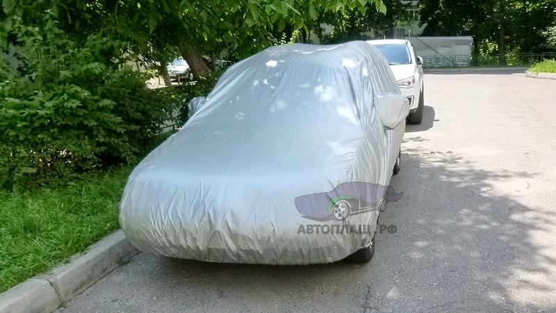 Чехол для автомобиля ВАЗ 111 вид спереди