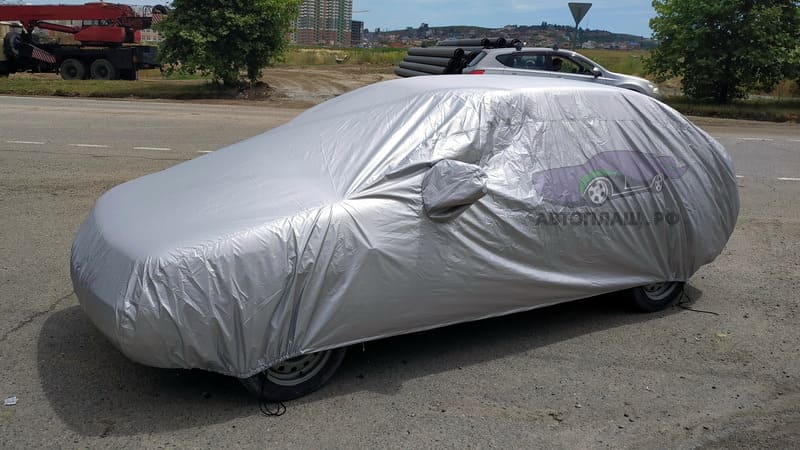 Модельный чехол для авто ВАЗ 2112 вид сбоку