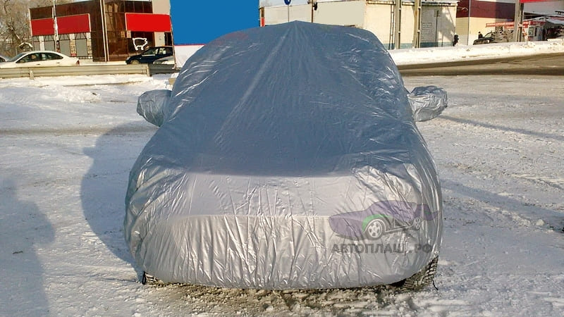 Защитный тентовый чехол для Lada Kalina хэтчбек '2015 вид спереди