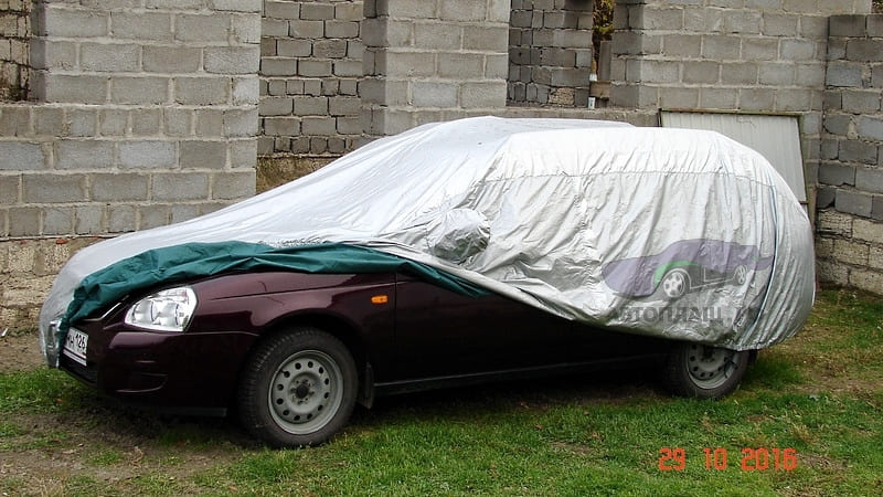 Модельный тент на авто Lada Priora SW