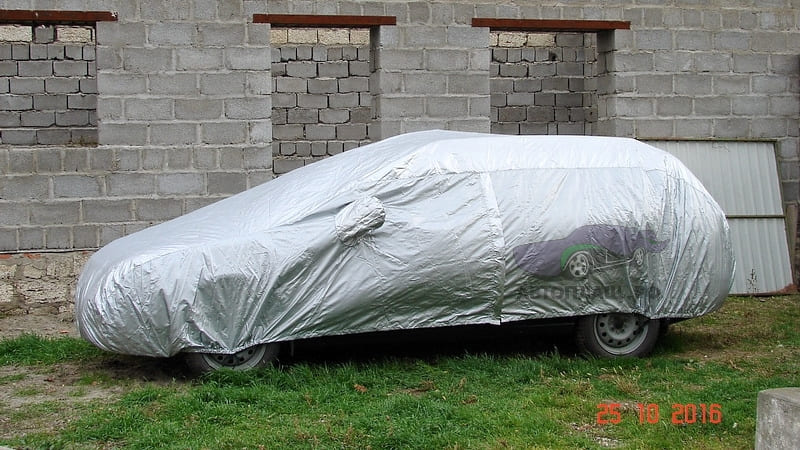 Модельный тент на авто Lada Priora вид сбоку